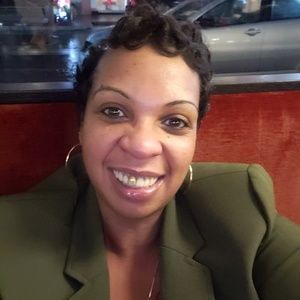 Meet your Posher, Terri